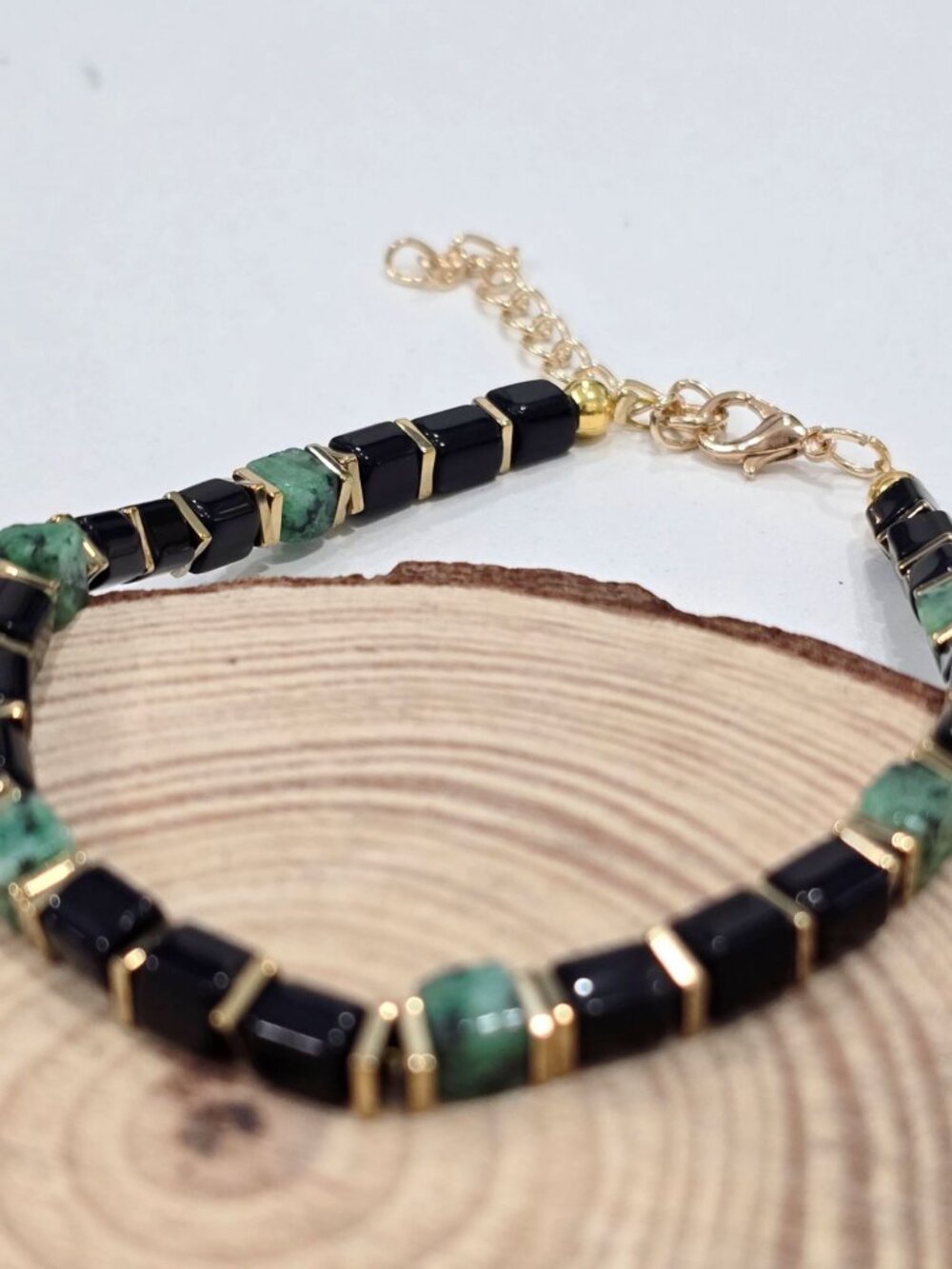 Handmade ✦ Black Onyx & Dragons Blood Stone Bracelet ✦ Gold Hematite Adjustable - Picture 7 of 11